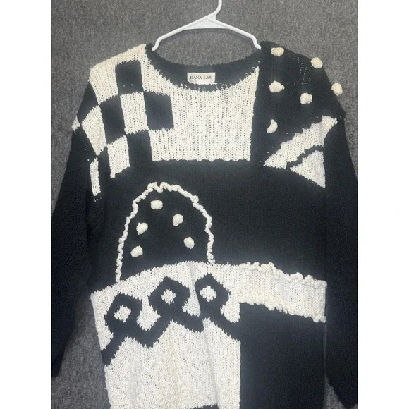 Vintage Hana Lee Sweater Womens Medium Black White Geo Graphic Knit Pullover 80s - Picture 2 of 8